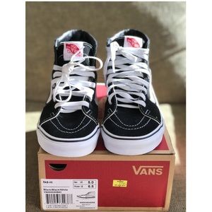 Sk8-Hi Vans